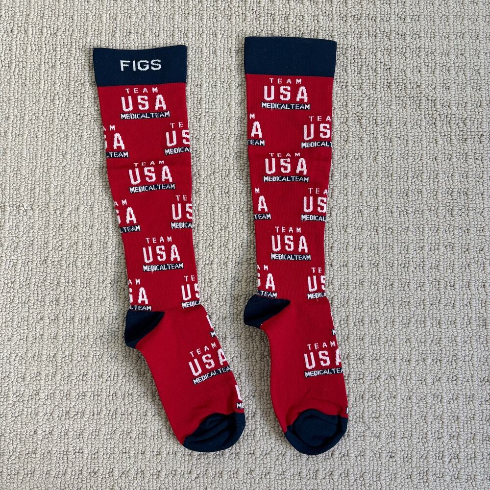 FIGS X Team USA Women’s Compression Socks Red size Medium NEW Limited edition